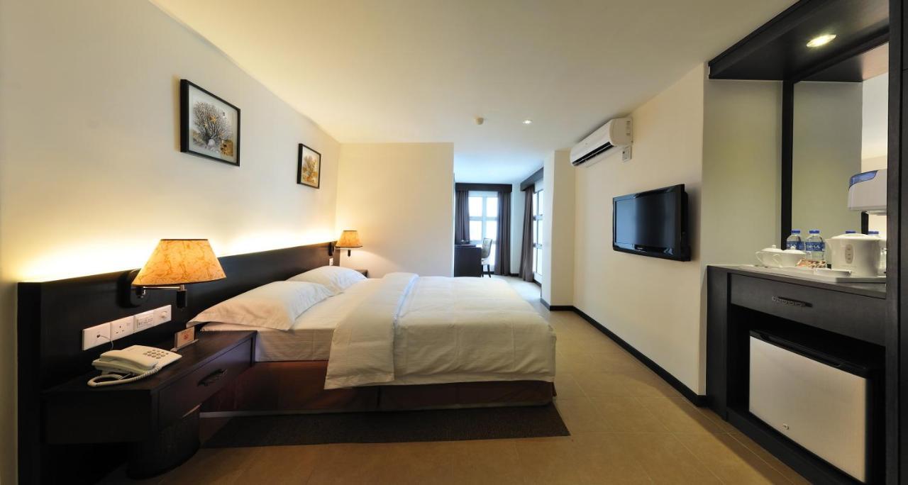 Ernes Hotel Perai Eksteriør billede